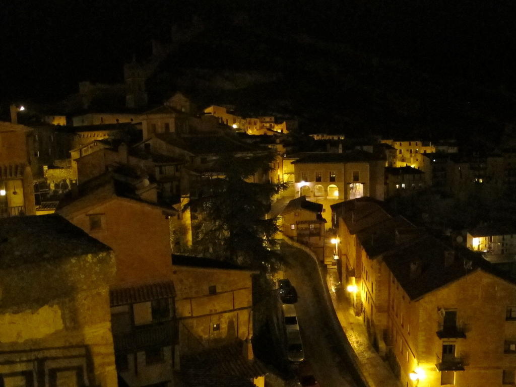 Los Palacios Albarracín Esterno foto